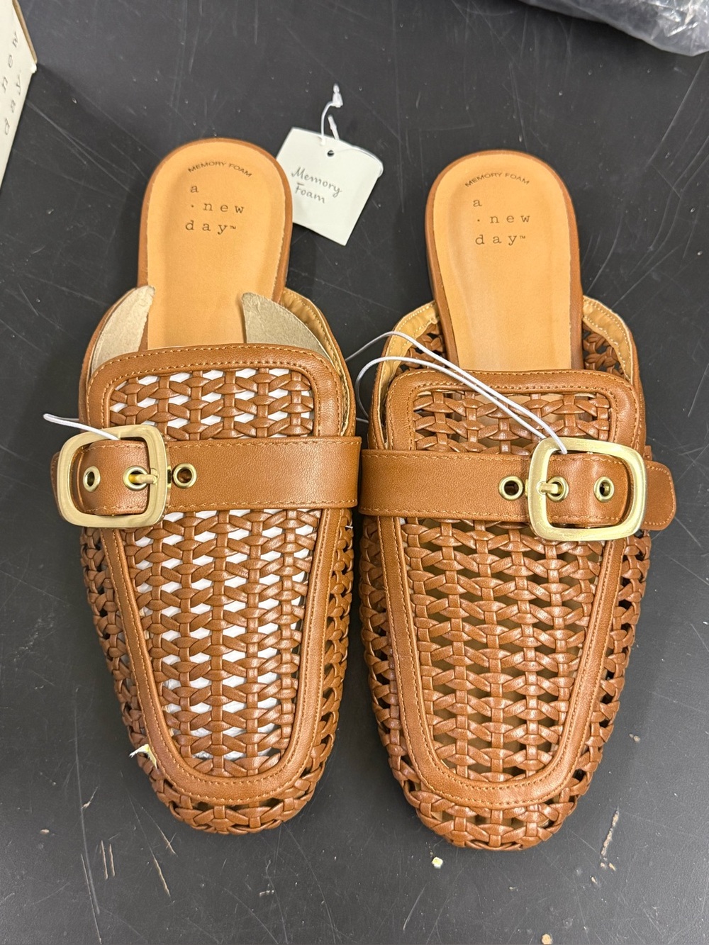 A New Day Women’s Rumi Flats Memory Foam Insole Cognac

Warehouse